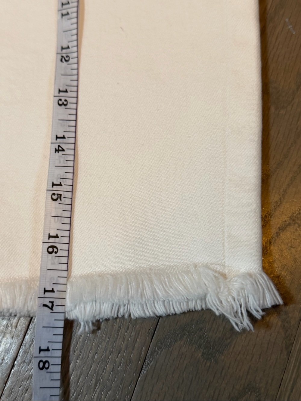 Liverpool White Denim Fringe Hem Skirt. Size 2/26 - Picture 8 of 8